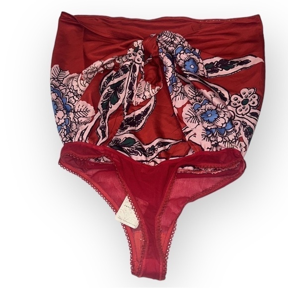 FREE People Spellbound Strapless Festival Bodysuit in Cherry Combo size Medium - Picture 9 of 16